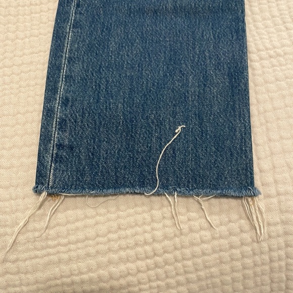 Levi’s 501 women’s button fly jeans. Raw edge hem. 29 Waist. - Picture 5 of 5